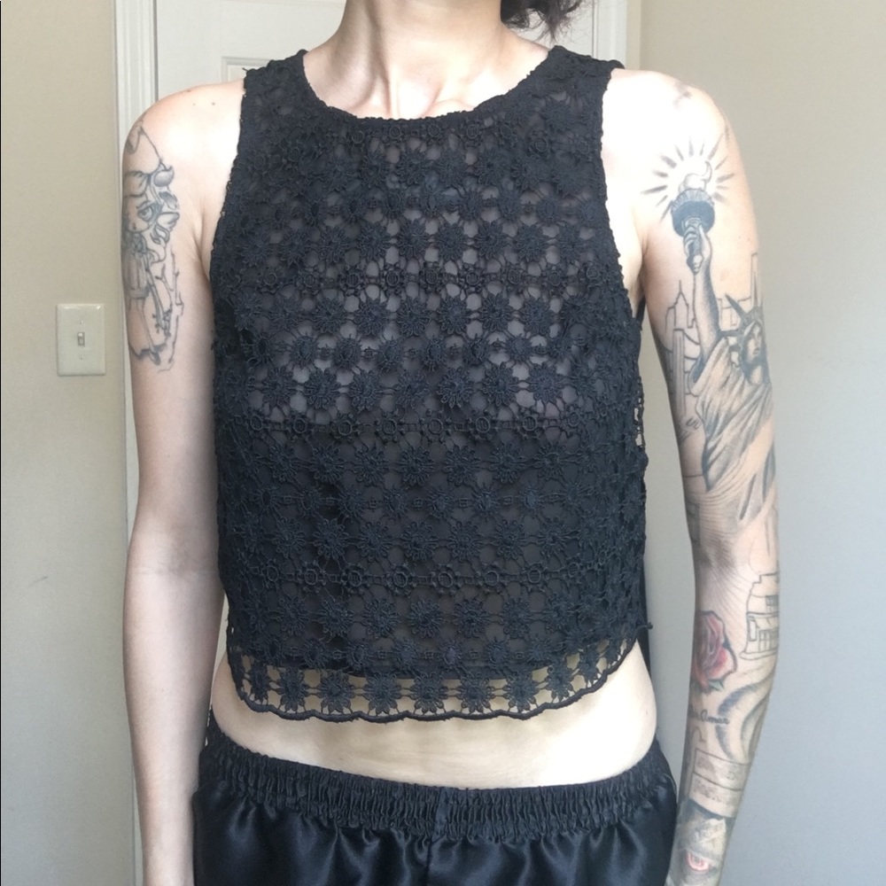 Floral lace Crop Top